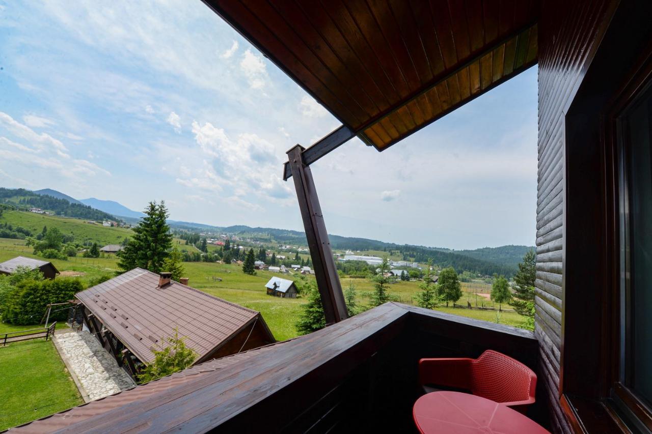 Pensiunea La Bella Vista Poiana Negrii Exteriér fotografie