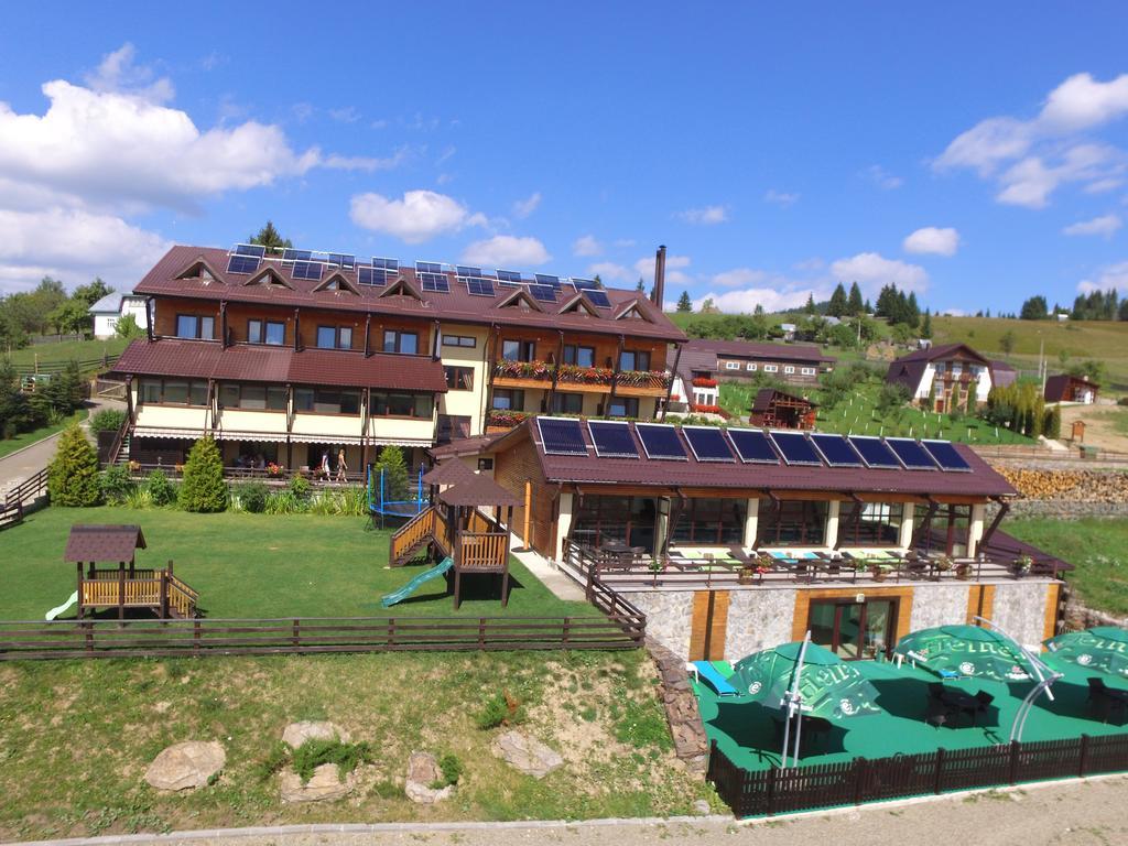 Pensiunea La Bella Vista Poiana Negrii Exteriér fotografie